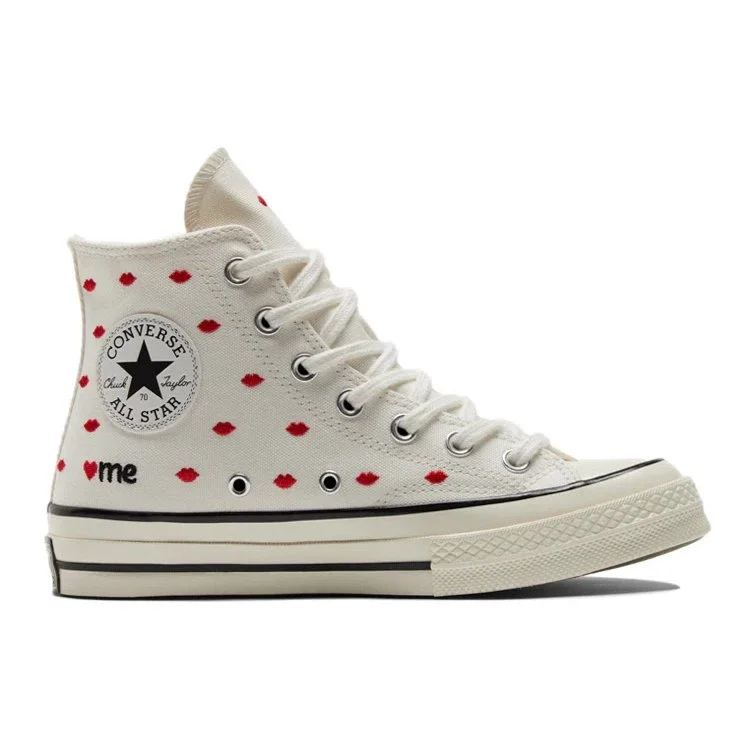 Chuck 70 Embroidered Lips High “Love Me – Vintage White” Chuck 70 Embroidered Lips High “Love Me – Vintage White”