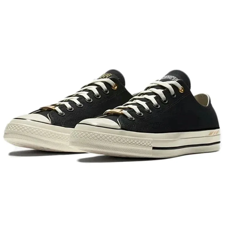 Chuck Taylor All Star Ox “30 and 40” Chuck Taylor All Star Ox “30 and 40”