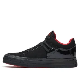 Chuck Taylor All Star “Standard Black”
