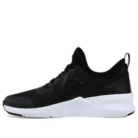 Fastbreak Black White