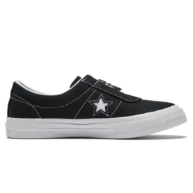 One Star Slip “Black”
