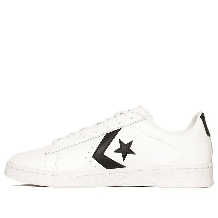 Pro Leather Ox “White Black” Pro Leather Ox “White Black”